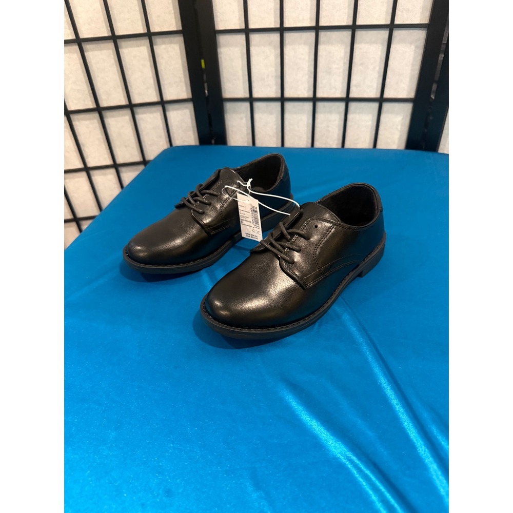 The Children's Place Boys Black Dress Shoes Lace Up Youth 6 NWT
